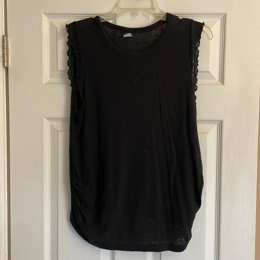 Black ruffle-sleeve maternity tank top